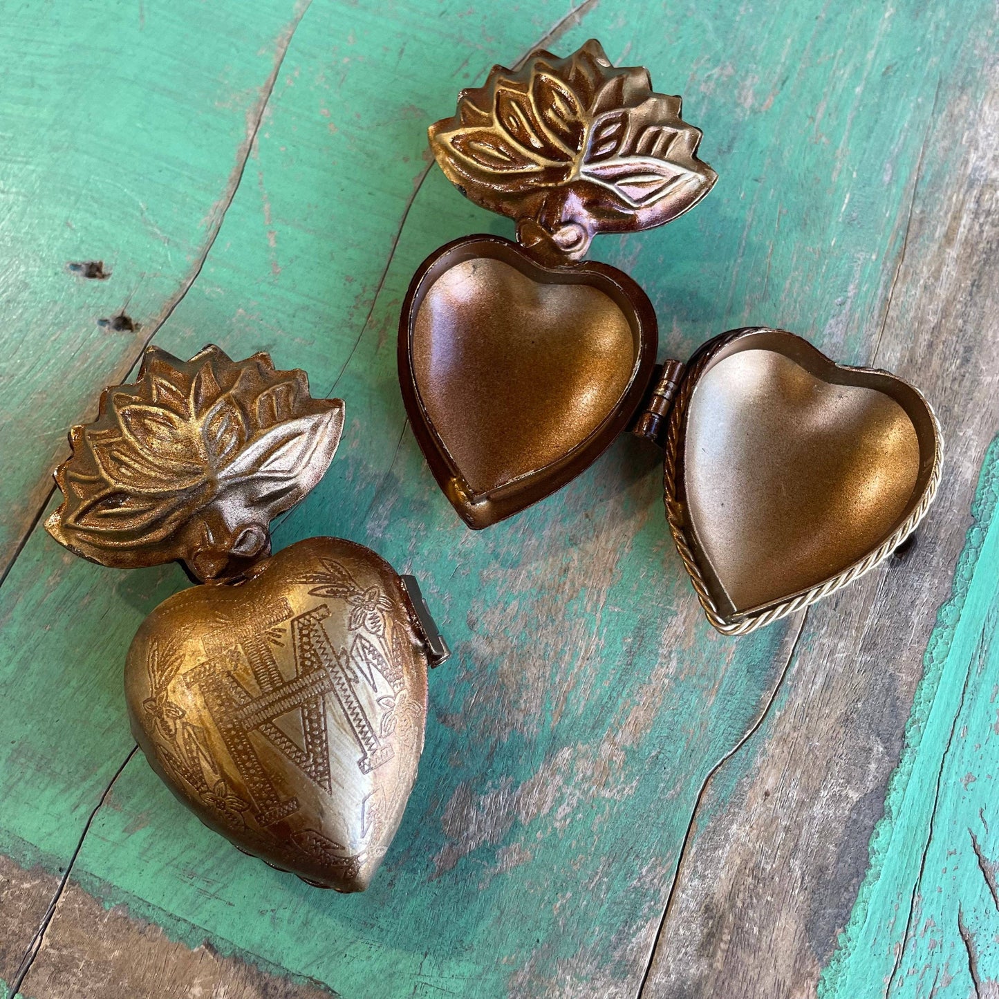 Sacred Heart Locket Boxes