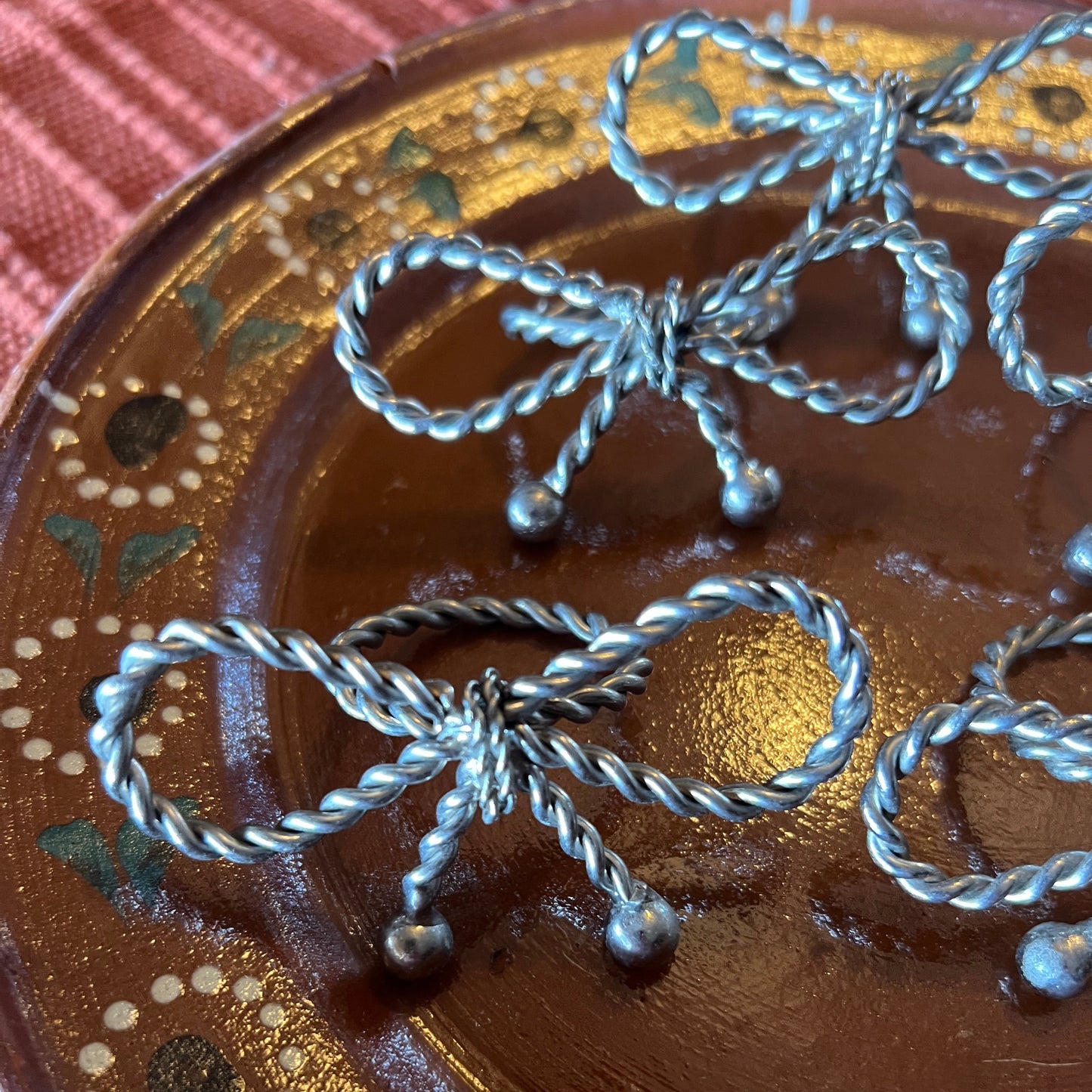Twisted Rope Bow Napkin Rings