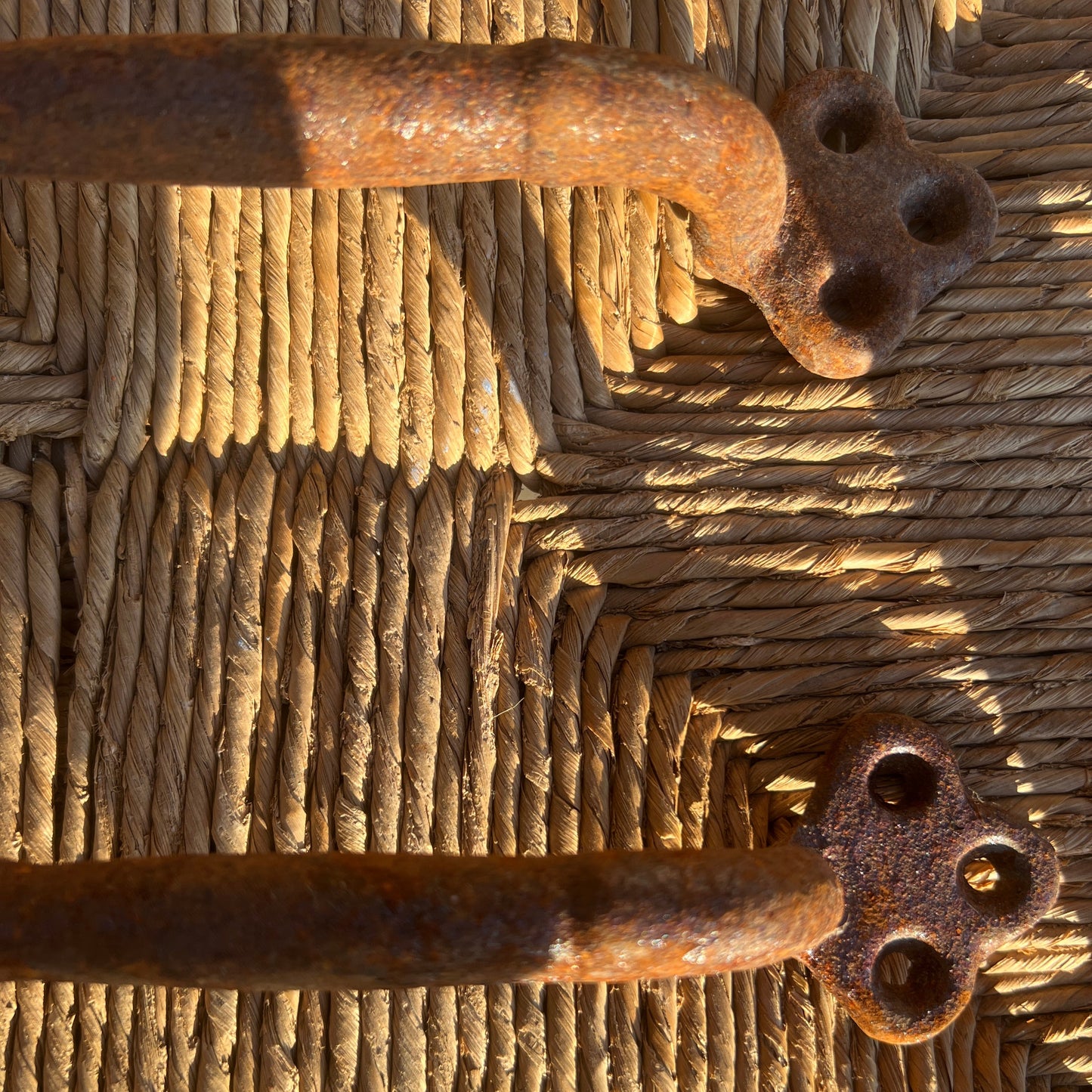 Cast Iron Rust Handle