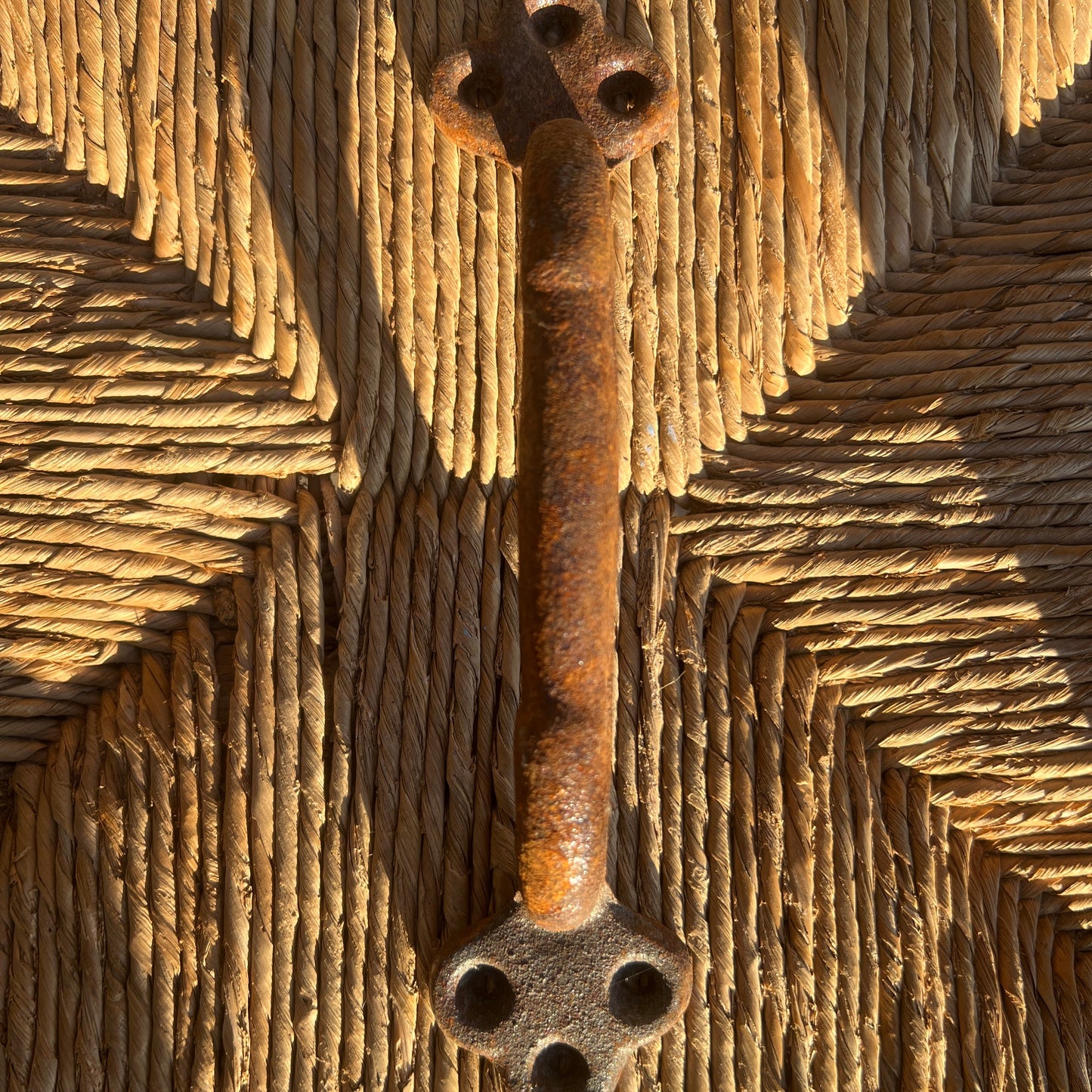 Cast Iron Rust Handle