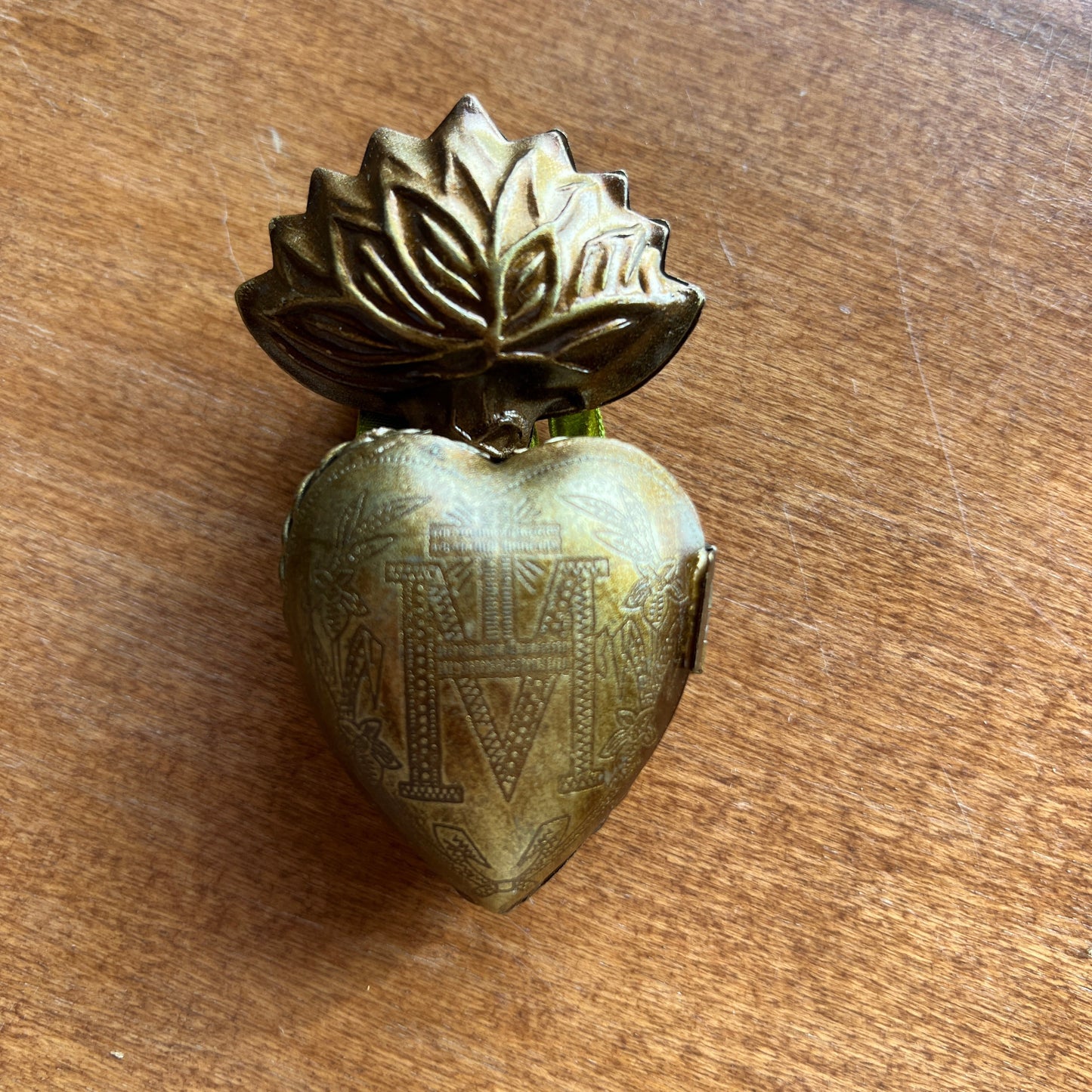 Sacred Heart Locket Boxes