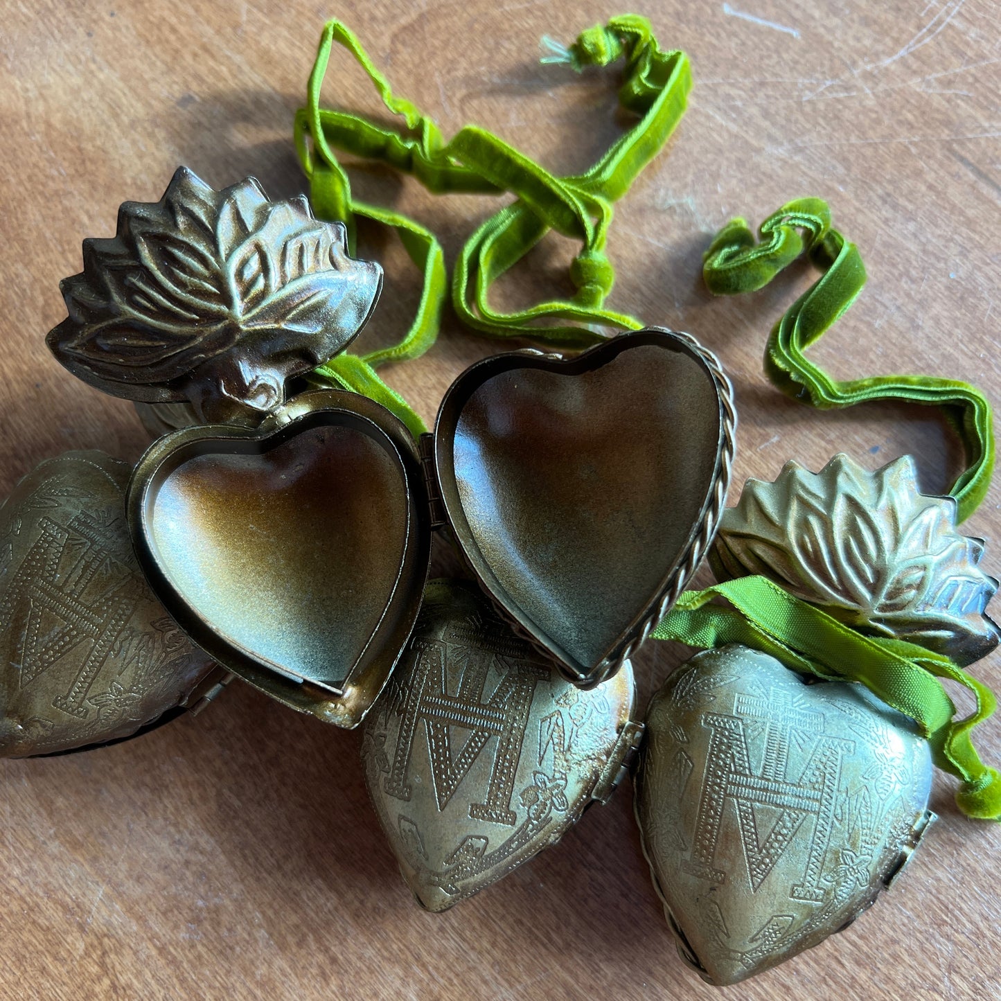 Sacred Heart Locket Boxes