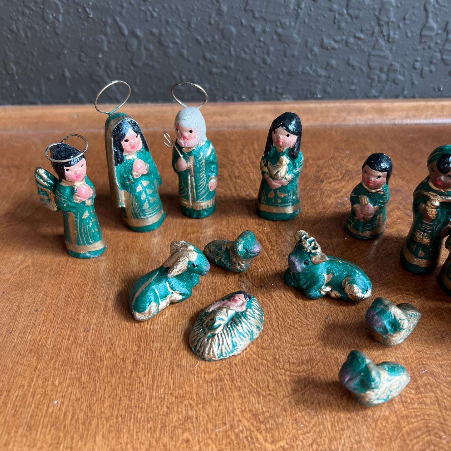 Vintage Mexican Tonala Nativity